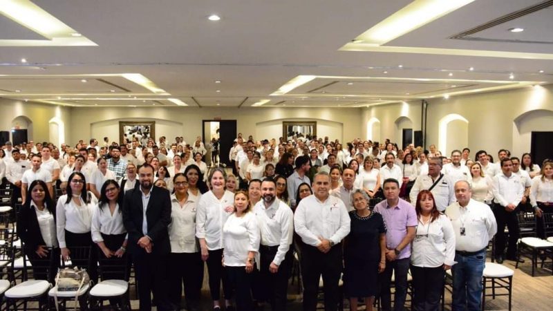 Docentes de Inglés de Tamaulipas se Reúnen en el Encuentro Pedagógico “Teachers Moving Forward”