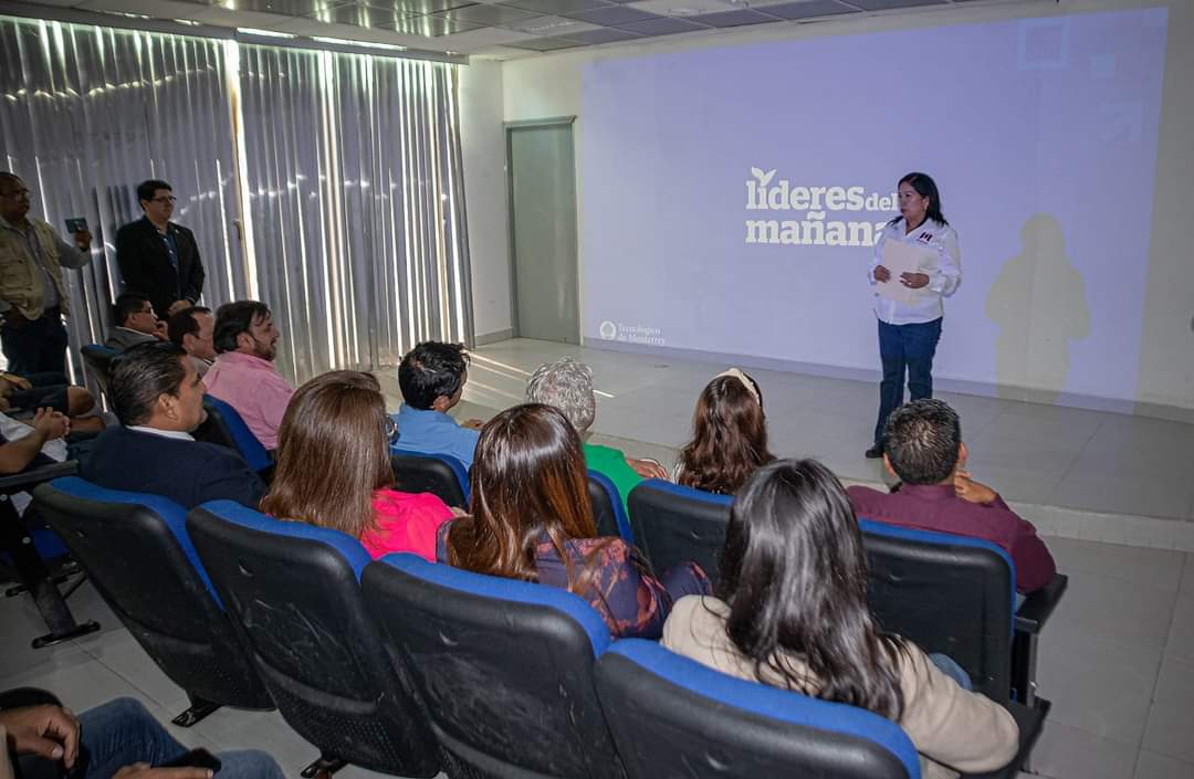 Fomentan la Participación de Estudiantes de Matamoros en el Programa «Líderes del Mañana»