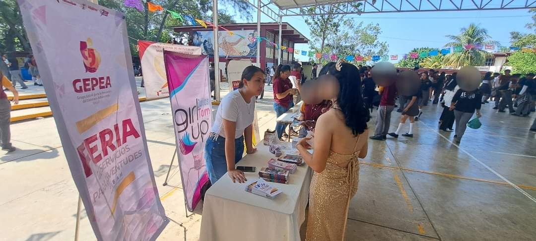 Realizan Feria de Servicios para Juventudes en Altamira con amplia oferta educativa y profesional