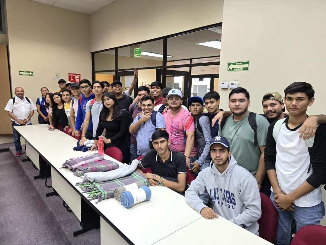 Estudiantes de Agronomía de la UAT se Suman a la Campaña “Abrigando a un Amigo”