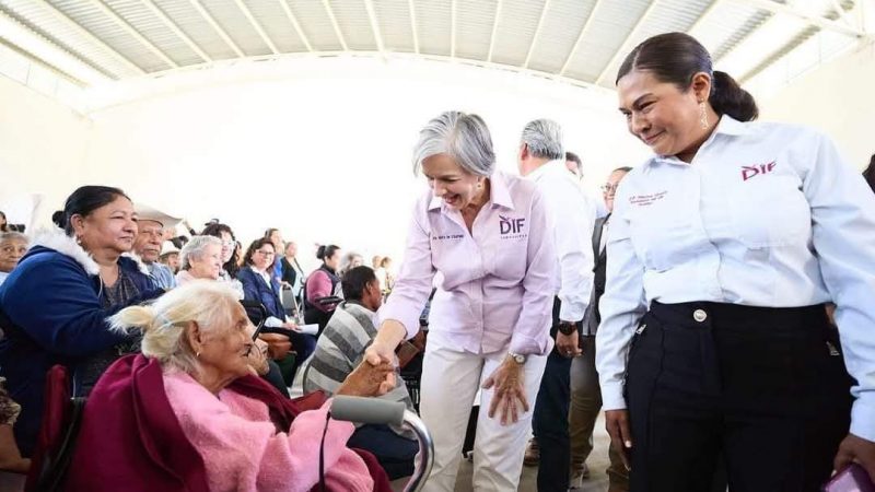 Brigada «Transformando Familias» beneficia a Ocampo con servicios integrales