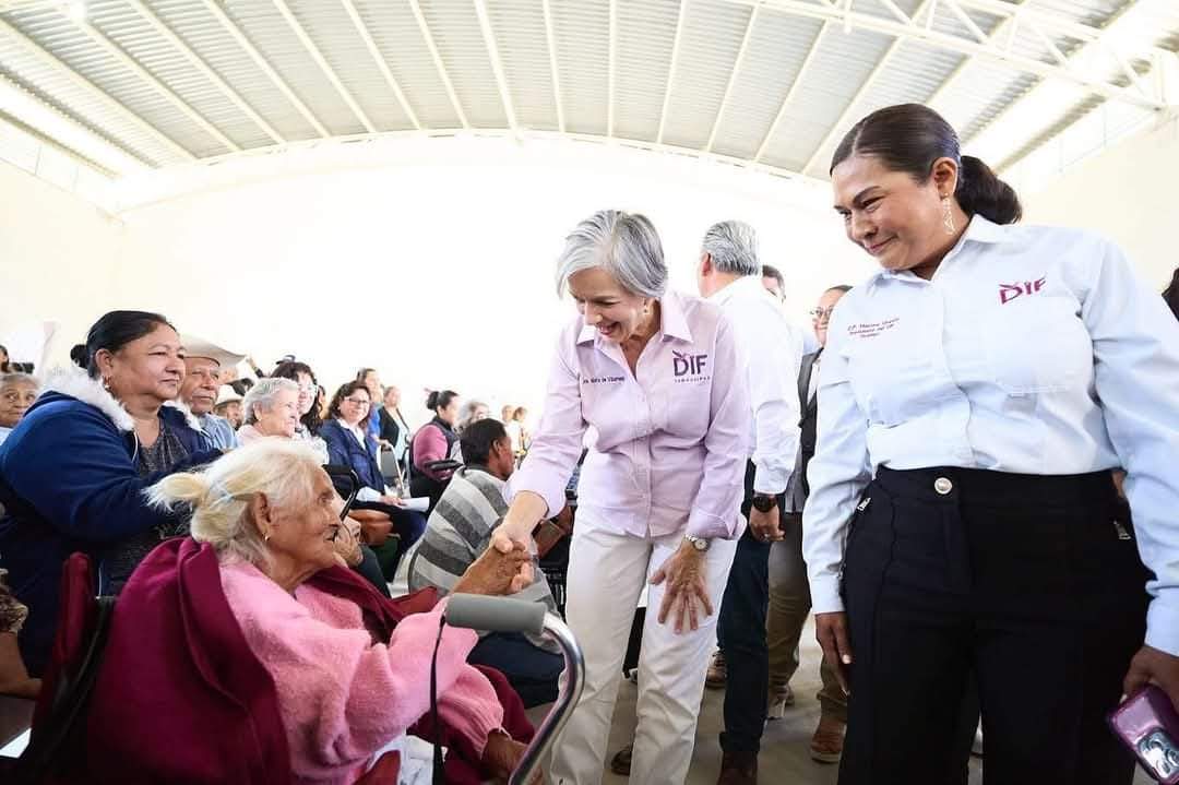 Brigada «Transformando Familias» beneficia a Ocampo con servicios integrales