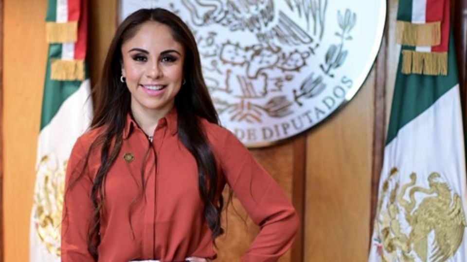 Paola Longoria pide a Claudia Sheinbaum mayor presupuesto para el deporte