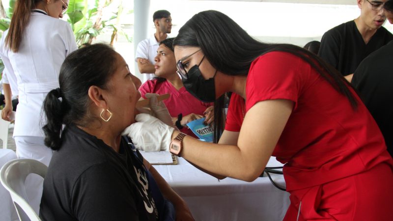 Realiza la UAT brigada comunitaria en el CBTIS 24 de Ciudad Victoria