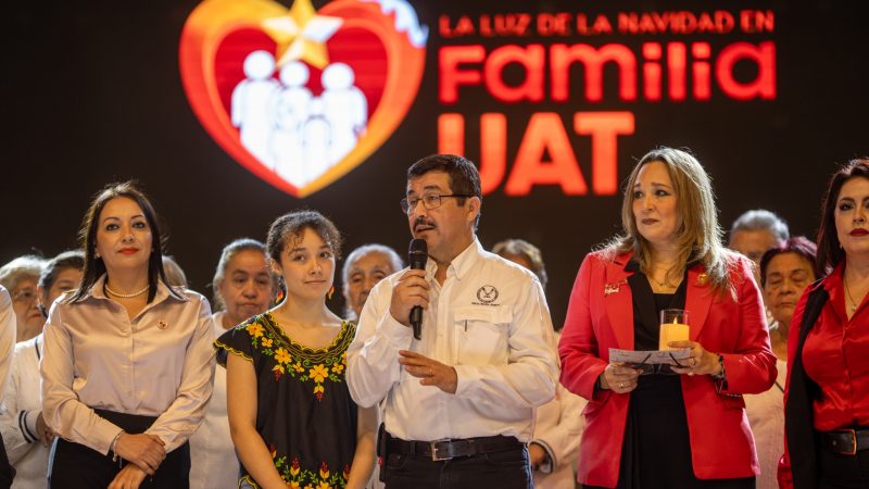 Celebra Familia UAT festival navideño en el Campus Victoria