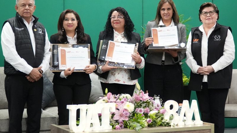 Impulsa la UAT el crecimiento y logros de sus investigadoras