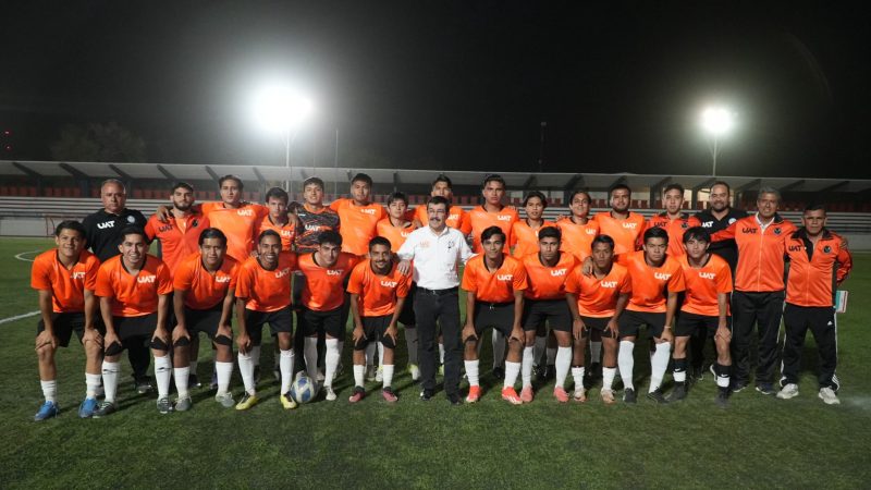 El rector Dámaso Anaya inaugura Torneo Nacional de Futbol por el 75  Aniversario de la UAT