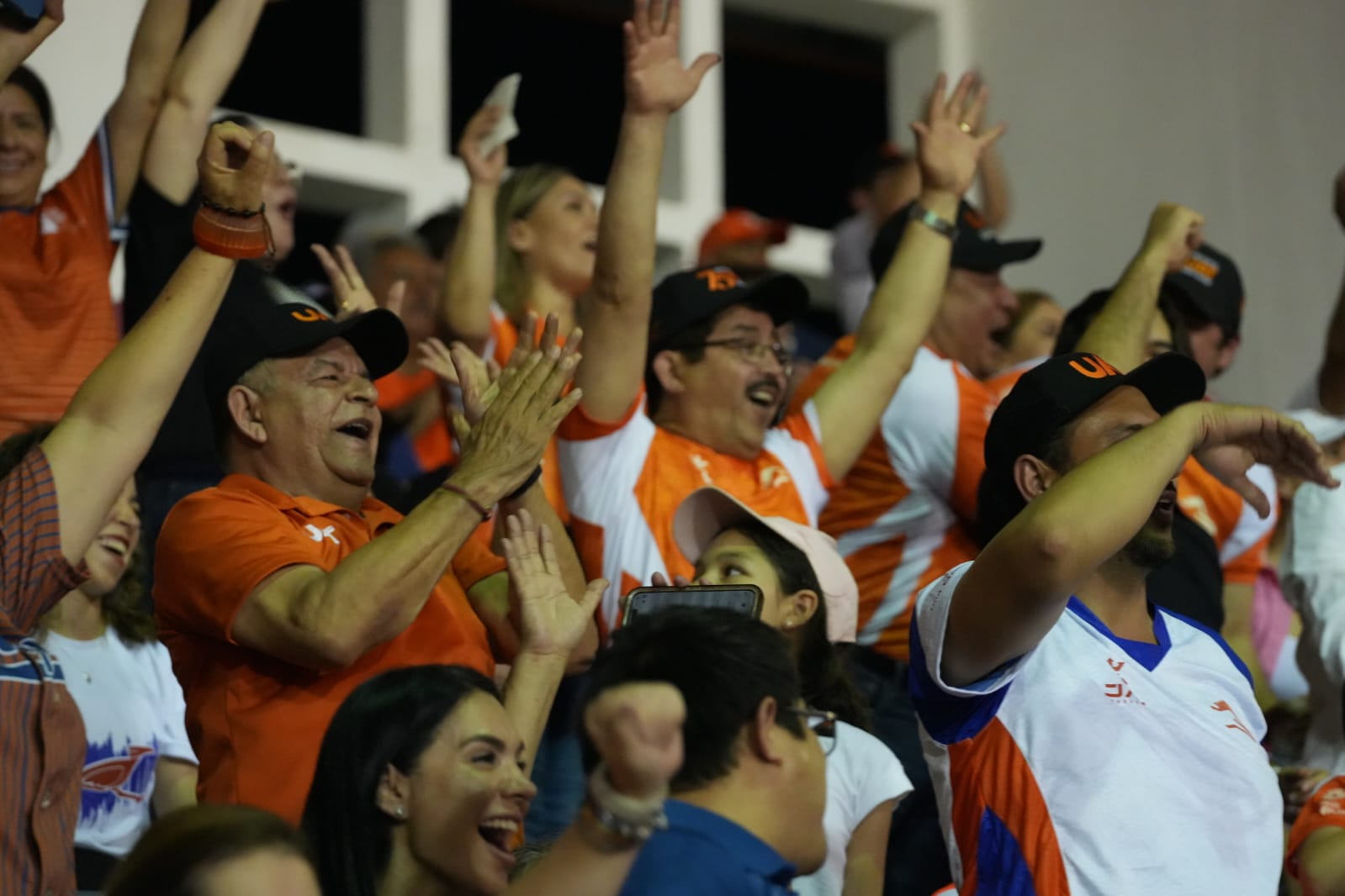 Correcaminos vence 2-0 al líder Atlante