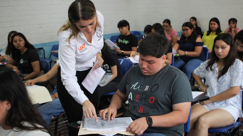 Recibe la UAT a miles de jóvenes en el examen de admisión EXANI-II