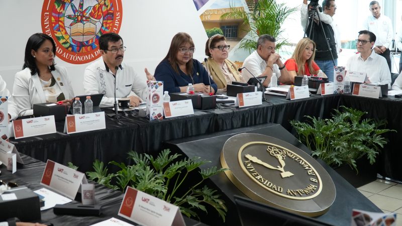 Fortalece la UAT cobertura educativa de sus escuelas preparatorias