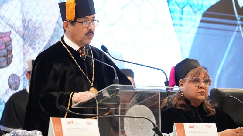 Reconoce la UAT vocación y trayectoria académica de sus docentes