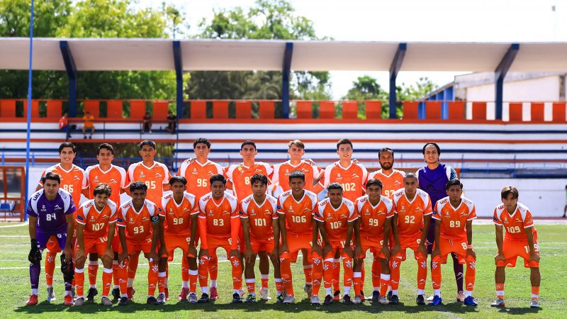 Inicia el campeón con triunfo