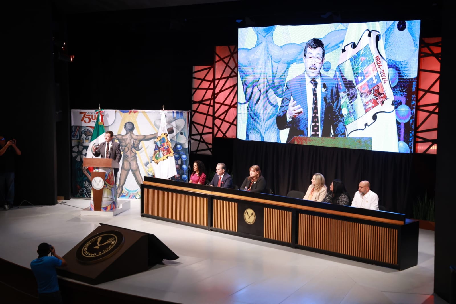 Conmemora la UAT 75 años de historia, transformación y compromiso social