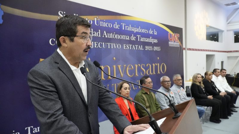 Celebra SUTUAT el 52 aniversario de su fundación